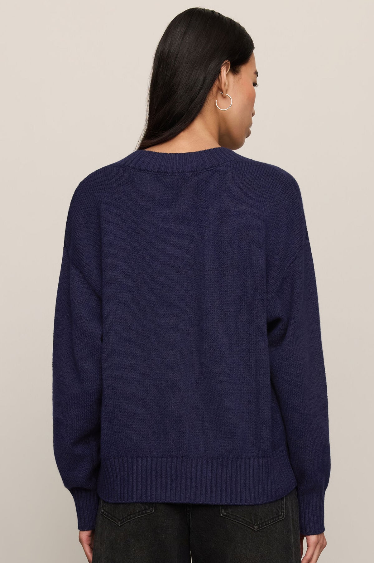 CLOUD SPUN V-NECK SWEATER