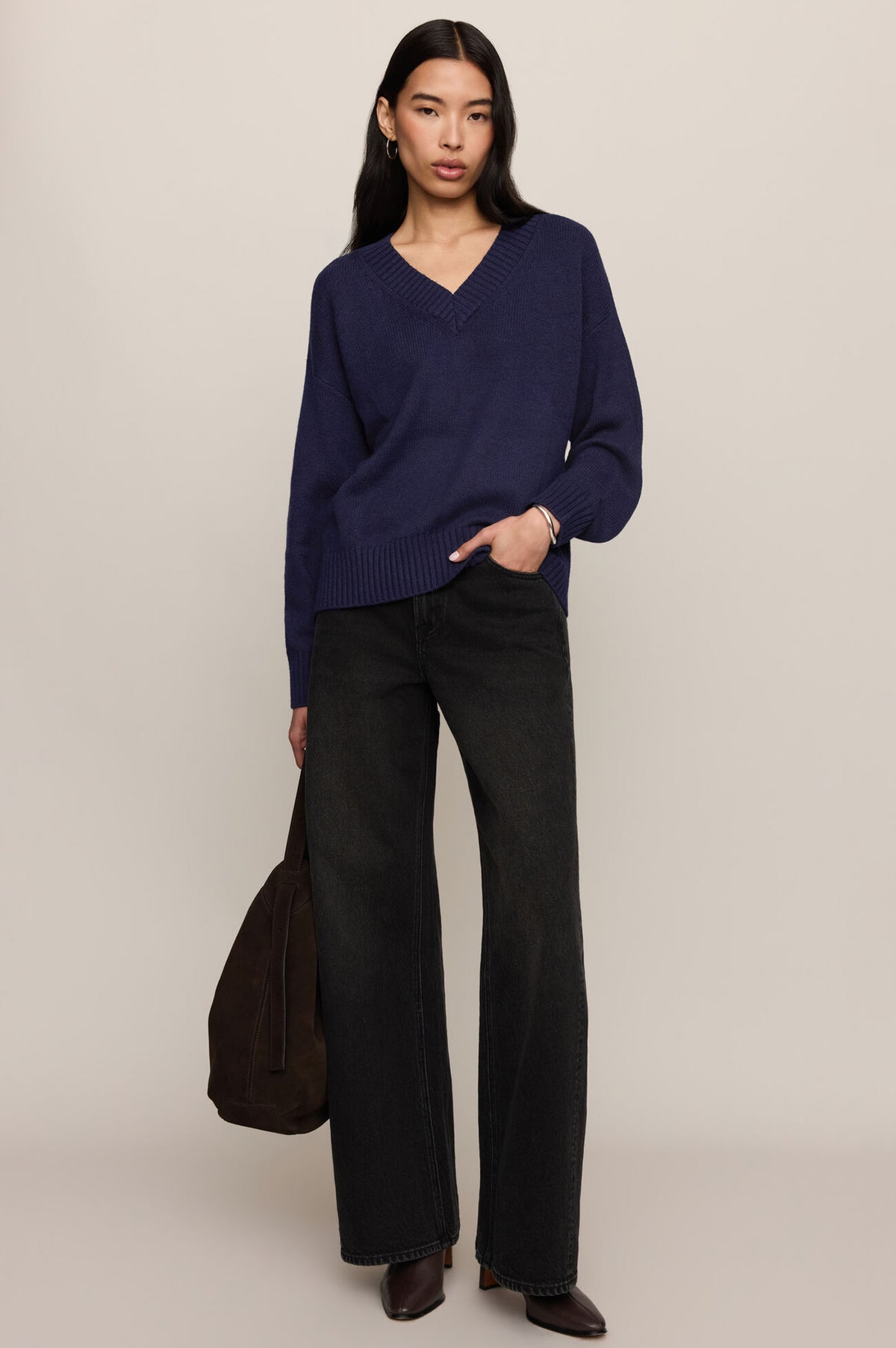 CLOUD SPUN V-NECK SWEATER