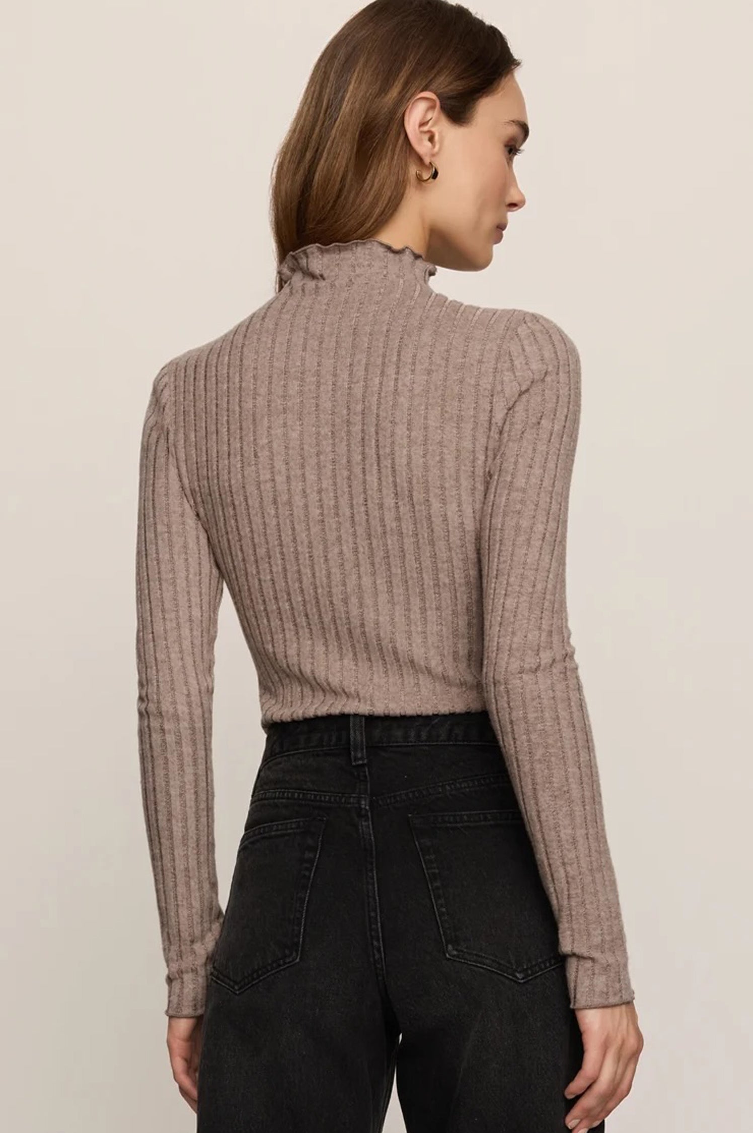 HATTIE LONG SLEEVE TOP