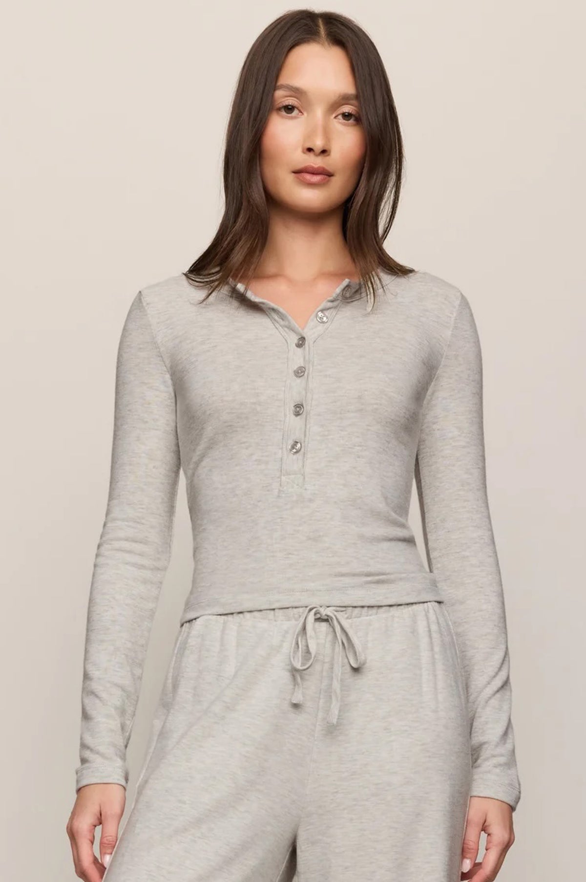 IN FLOW HENLEY TOP
