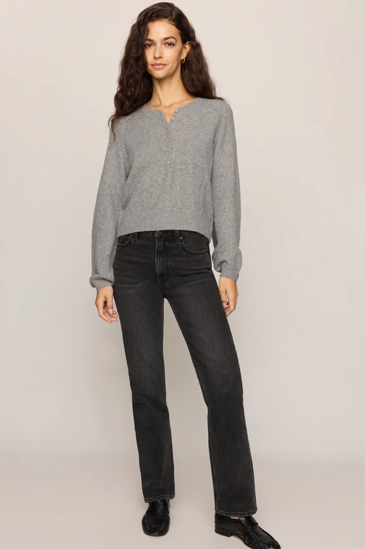 WESTMONT HENLEY SWEATER
